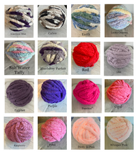 Load image into Gallery viewer, Chunky Knit Throw Pillow (Square)